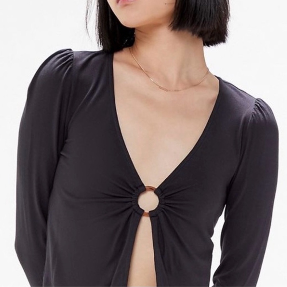 Urban Outfitters Fifi O-Ring Flyaway Top | XS | Black UO Long Sleeve Blouse